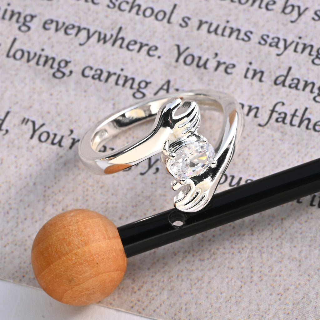 Jewelry Diamond Love Hug Ring Female Hands