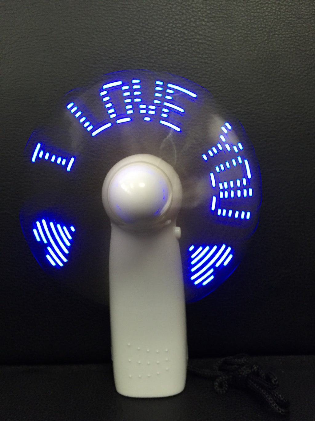 Handheld flashing fan null
