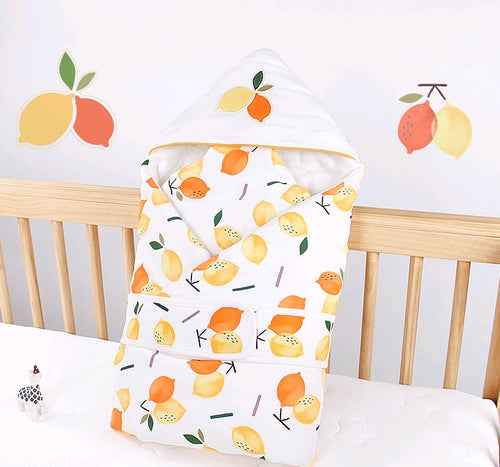 Baby holding autumn and winter newborn belt wrapped cotton newborn thickening blanket baby blanket baby quilt