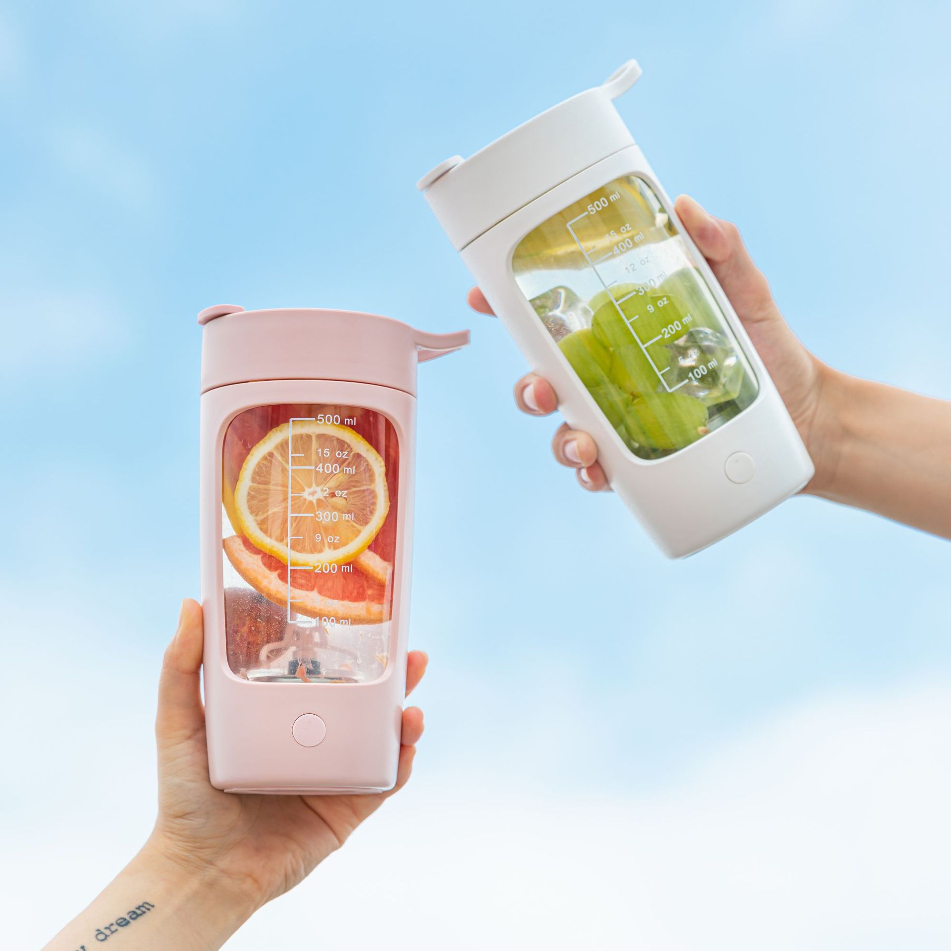 Large capacity fitness cup null