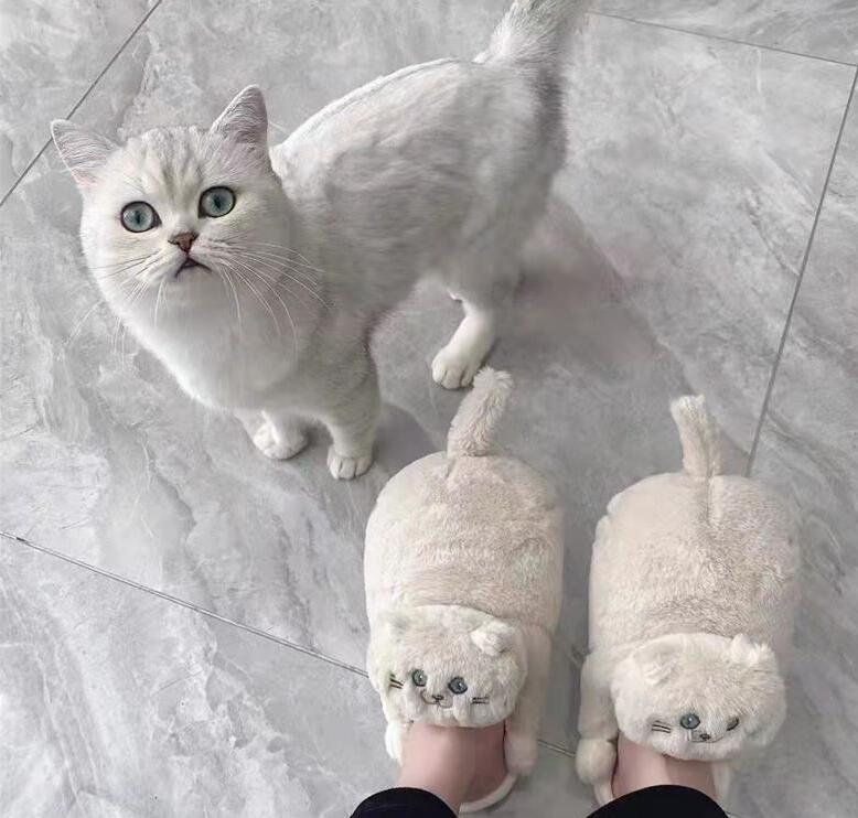 Hug Plush Home Cute Warm Slingback Simulation Cat Slippers