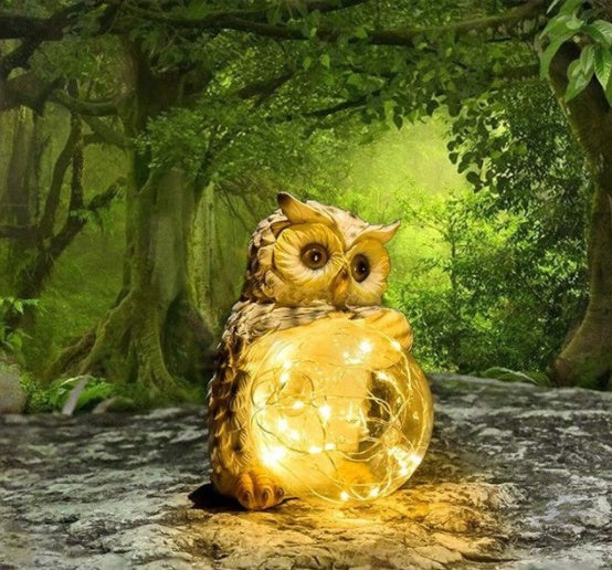 Factory Direct Sales Of Solar LED Resin Amazon Owl Hug Ball Outdoor Villa Garden Landscape Light