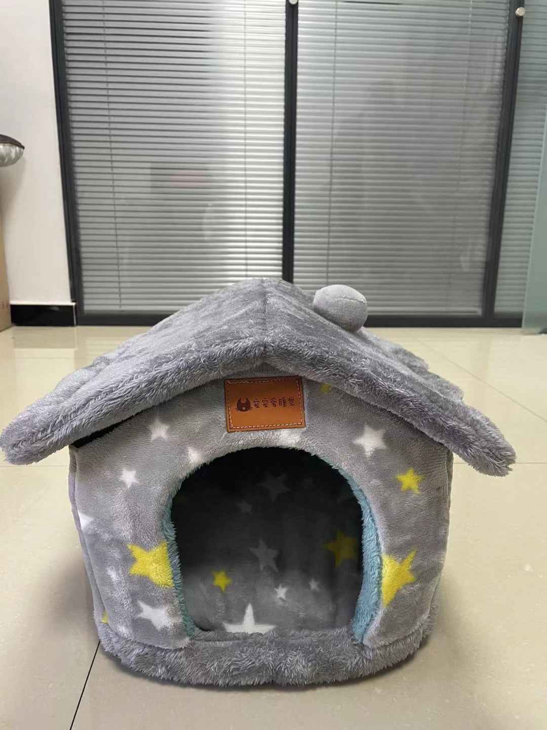 Foldable Dog House - Winter Villa Bed - Amanluxe