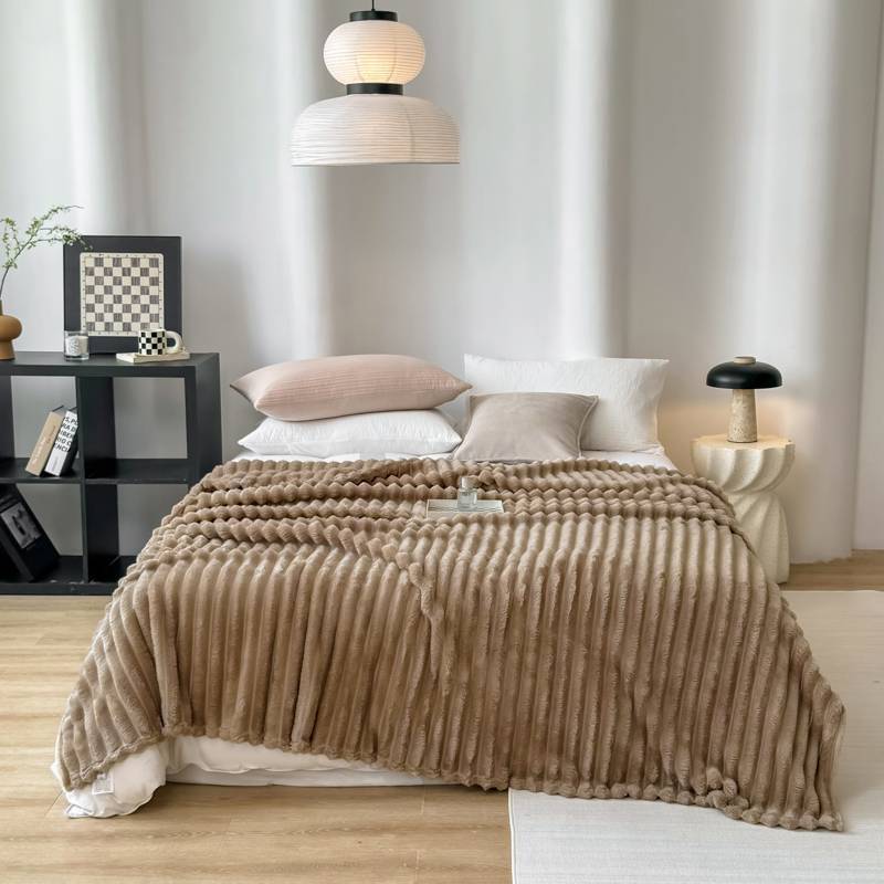 Heavy Weight Magic Velvet Multifunctional Blanket null