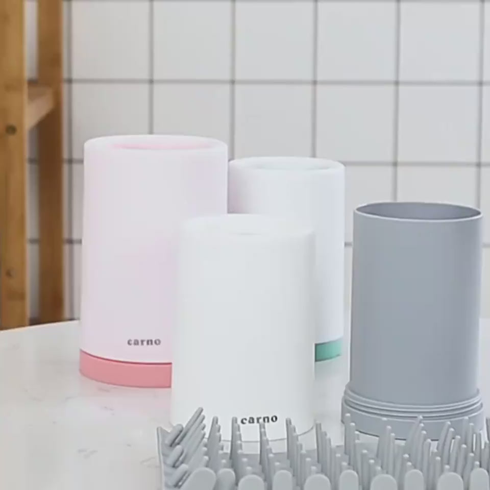 Portable silicone paw cleaner cup for dogs and cats